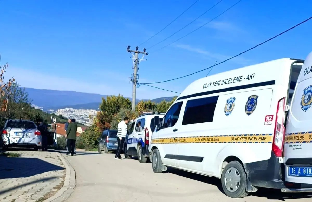 Araç içinde fenalaşan sürücü, hayatını kaybetti
