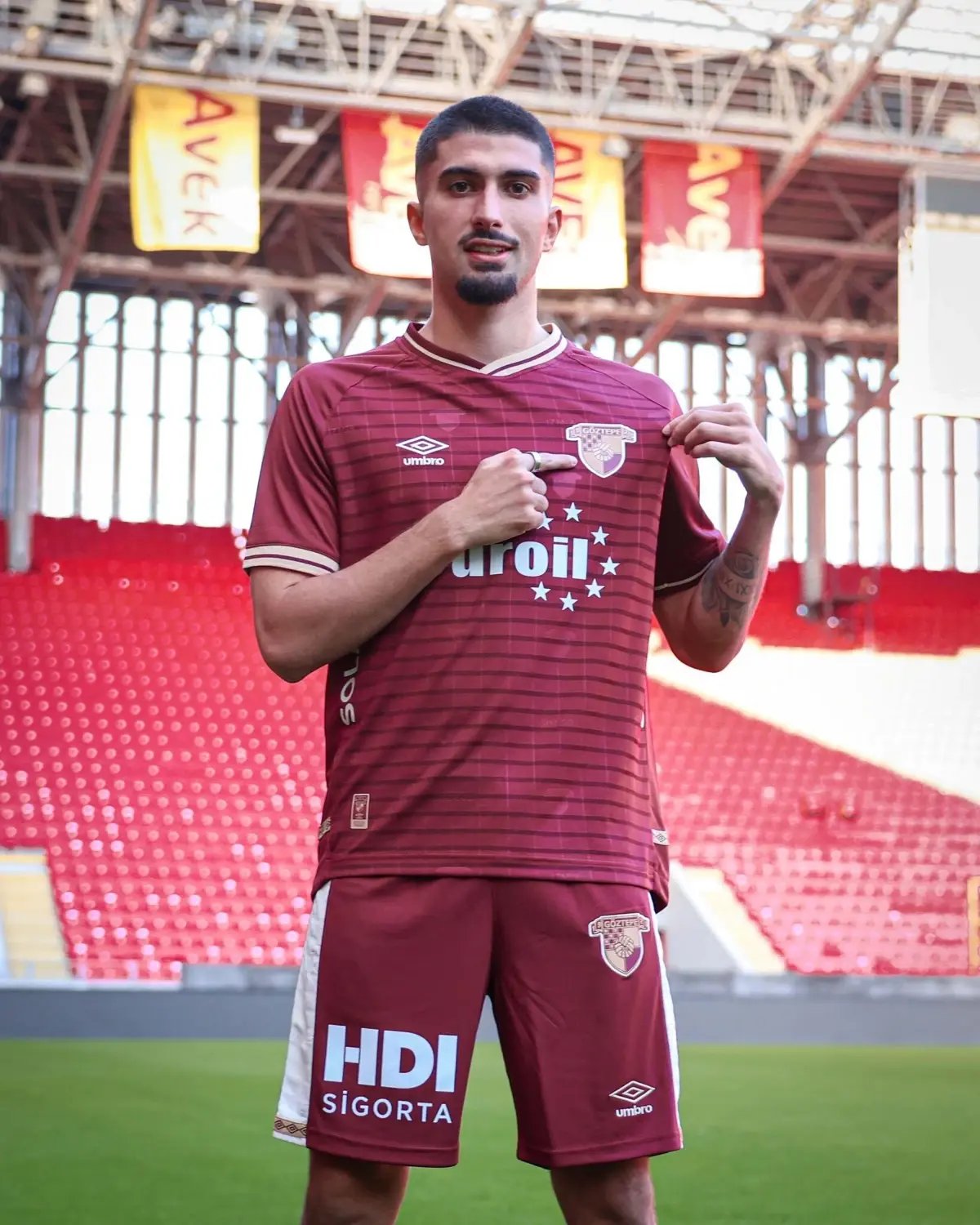 Göztepe, İsviçreli futbolcu Alexis Antunes'i kadrosuna kattı