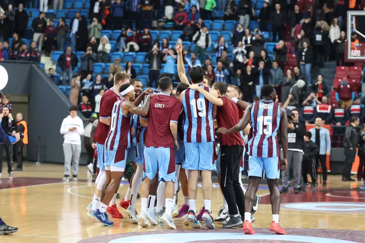 Trabzonspor -Fenerbahçe Beko: 99-73