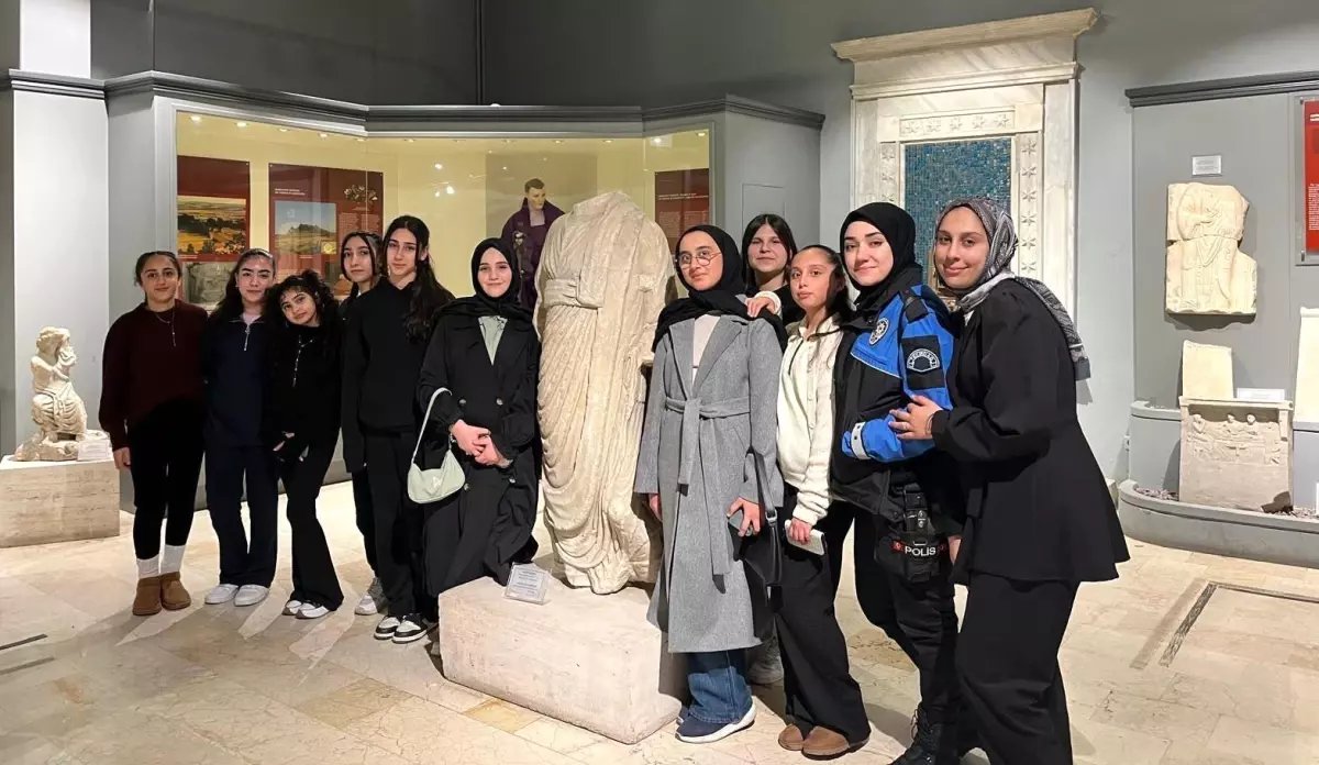 Kore'nin Renkleri Projesi çocukları kültür ve sinema ile buluşturdu