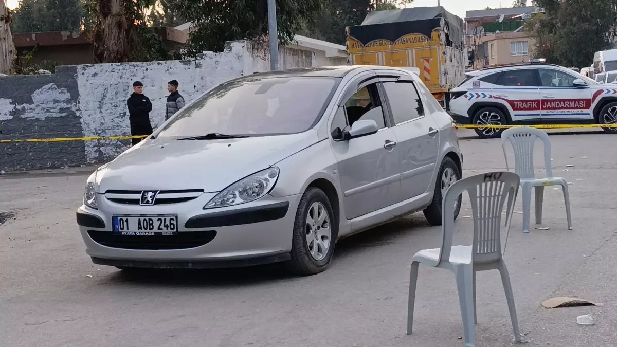 Sokak düğününde karşılaşan husumetliler silahla çatıştı: 1 ölü, 1 yaralı