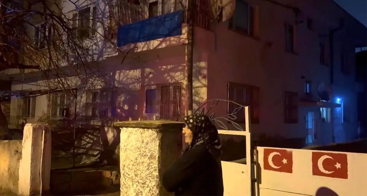 Kayseri'de komşuluk örneği: Ulaşamadığı komşusundan soğuk havada haber bekledi