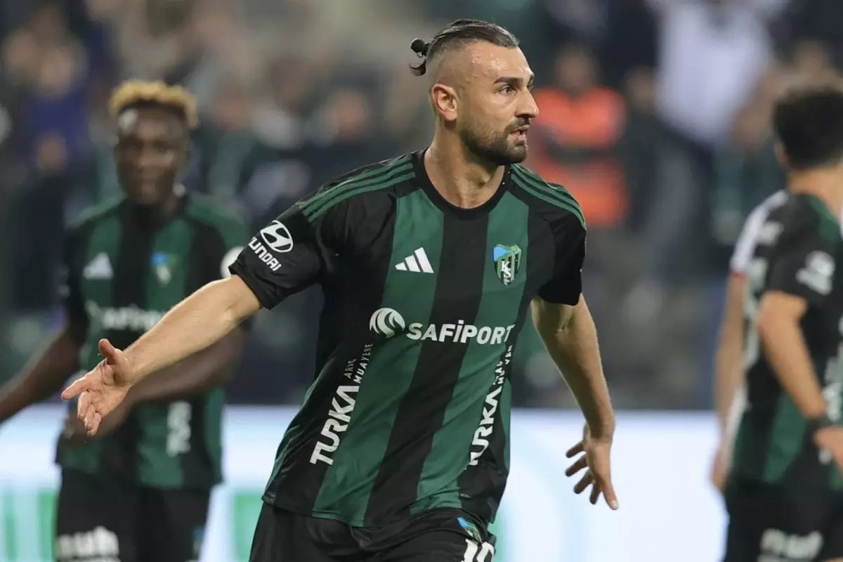 Serdar Dursun, Fenerbahçe dışında 2 kez teklif aldığı Süper Lig devini itiraf etti