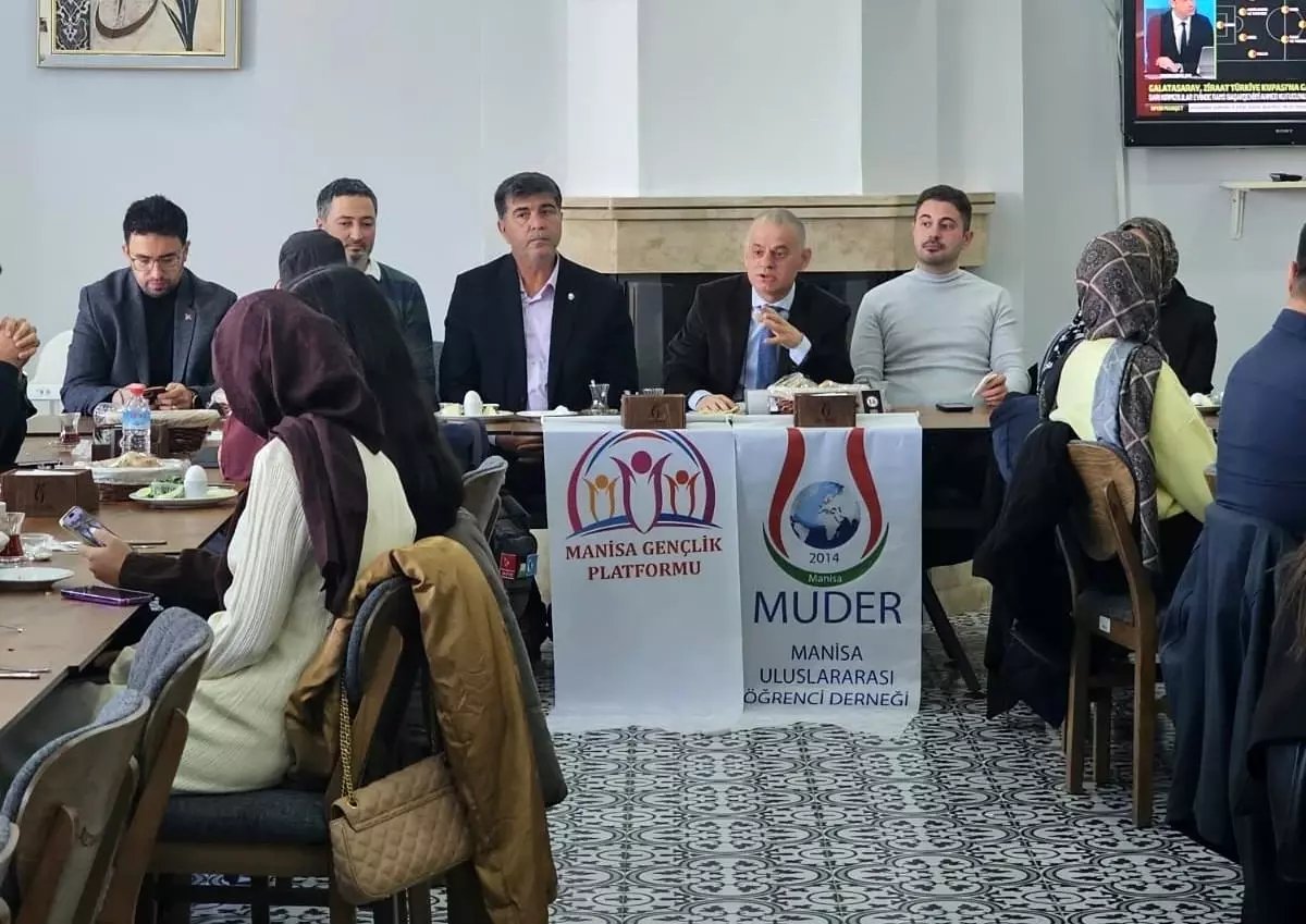 Prof. Dr. Hüseyin Aktaş geleceğin liderleriyle buluştu