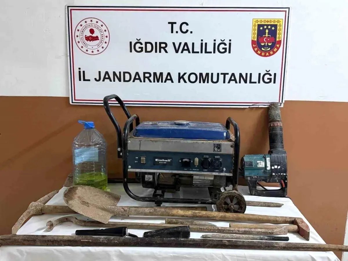 Iğdır'da kaçak kazı operasyonu: 4 şüpheli gözaltında