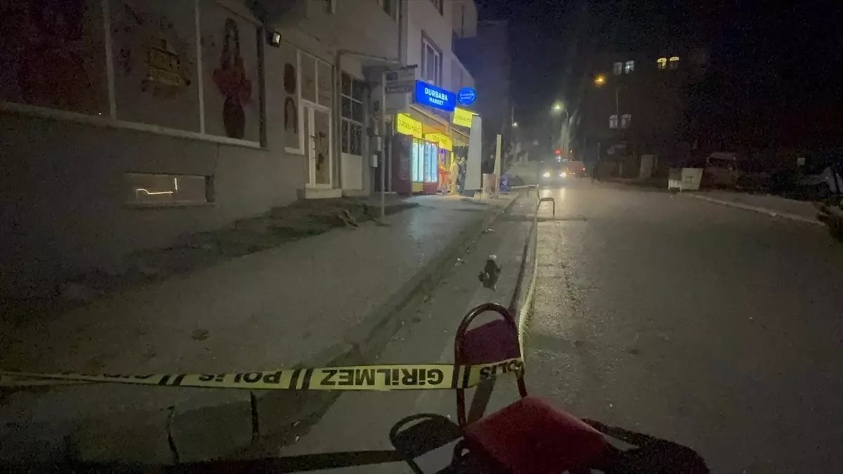 Bursa'da araçtan açılan ateş sonucu yaralanan kişi hastaneye kaldırıldı