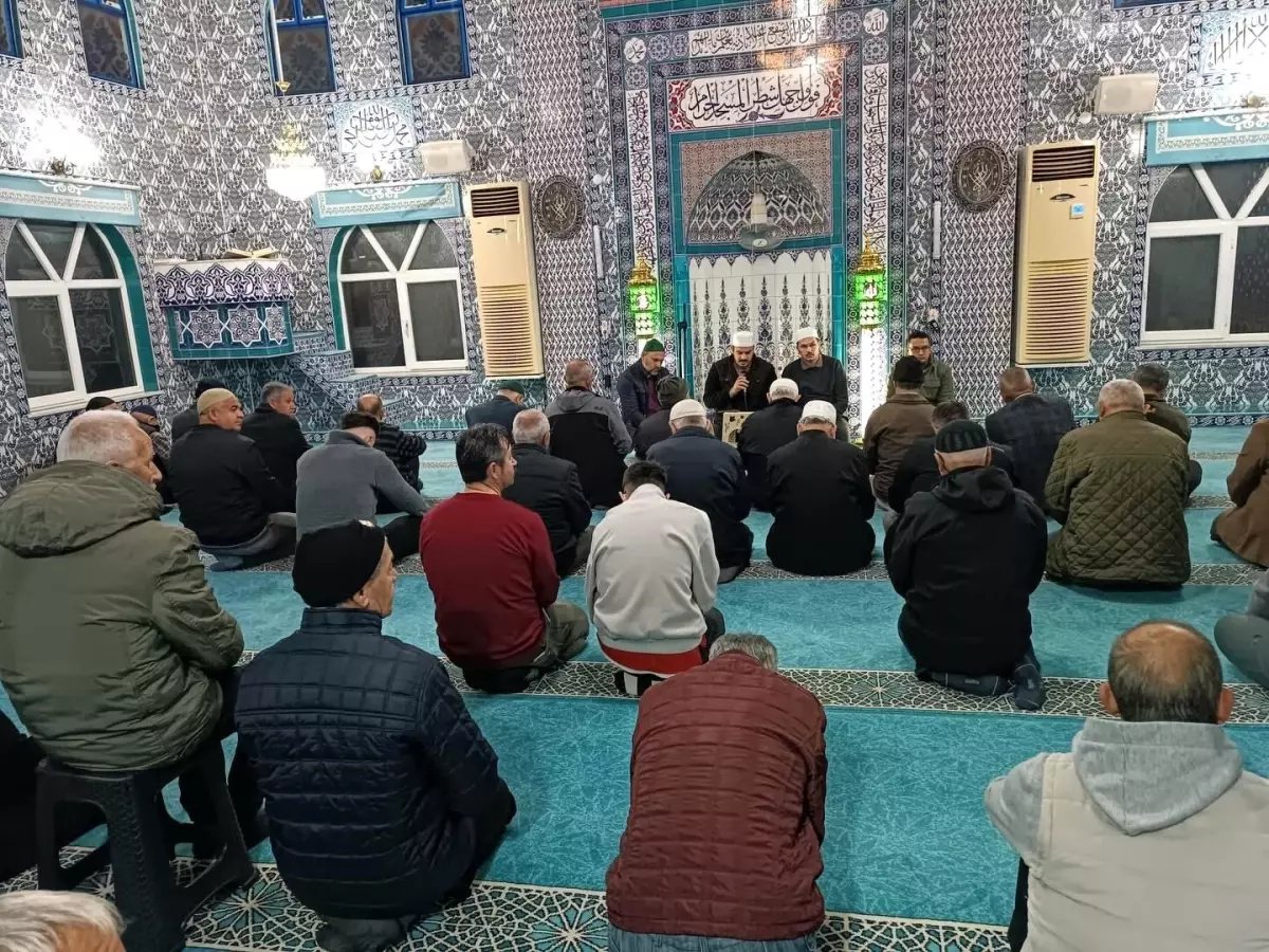 Ortaca'da yılın son sabah namazı buluşması Akkuyu Camii'nde oldu