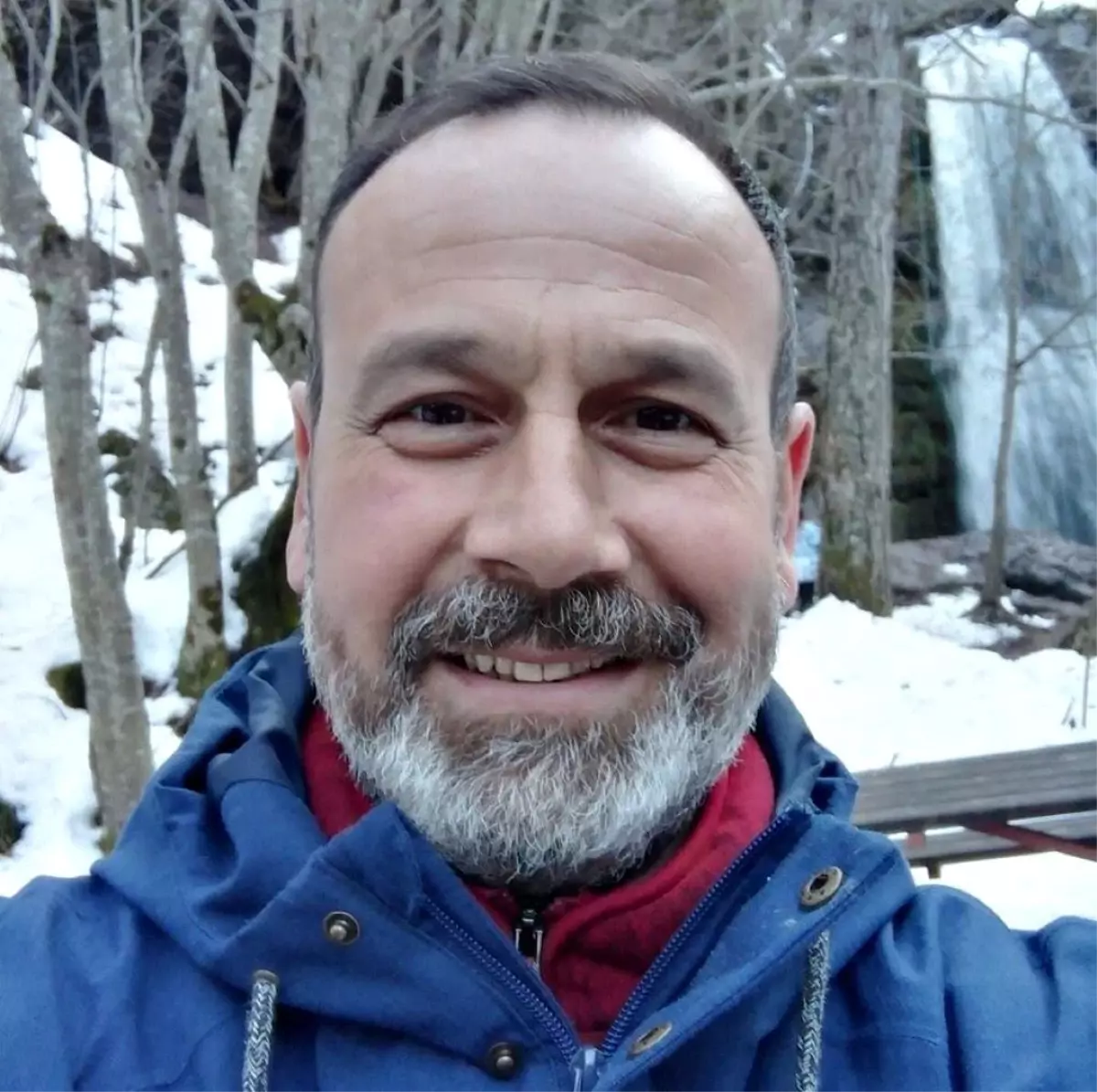 Zıpkınla balık avına çıkan emekli askeri savcı boğularak hayatını kaybetti