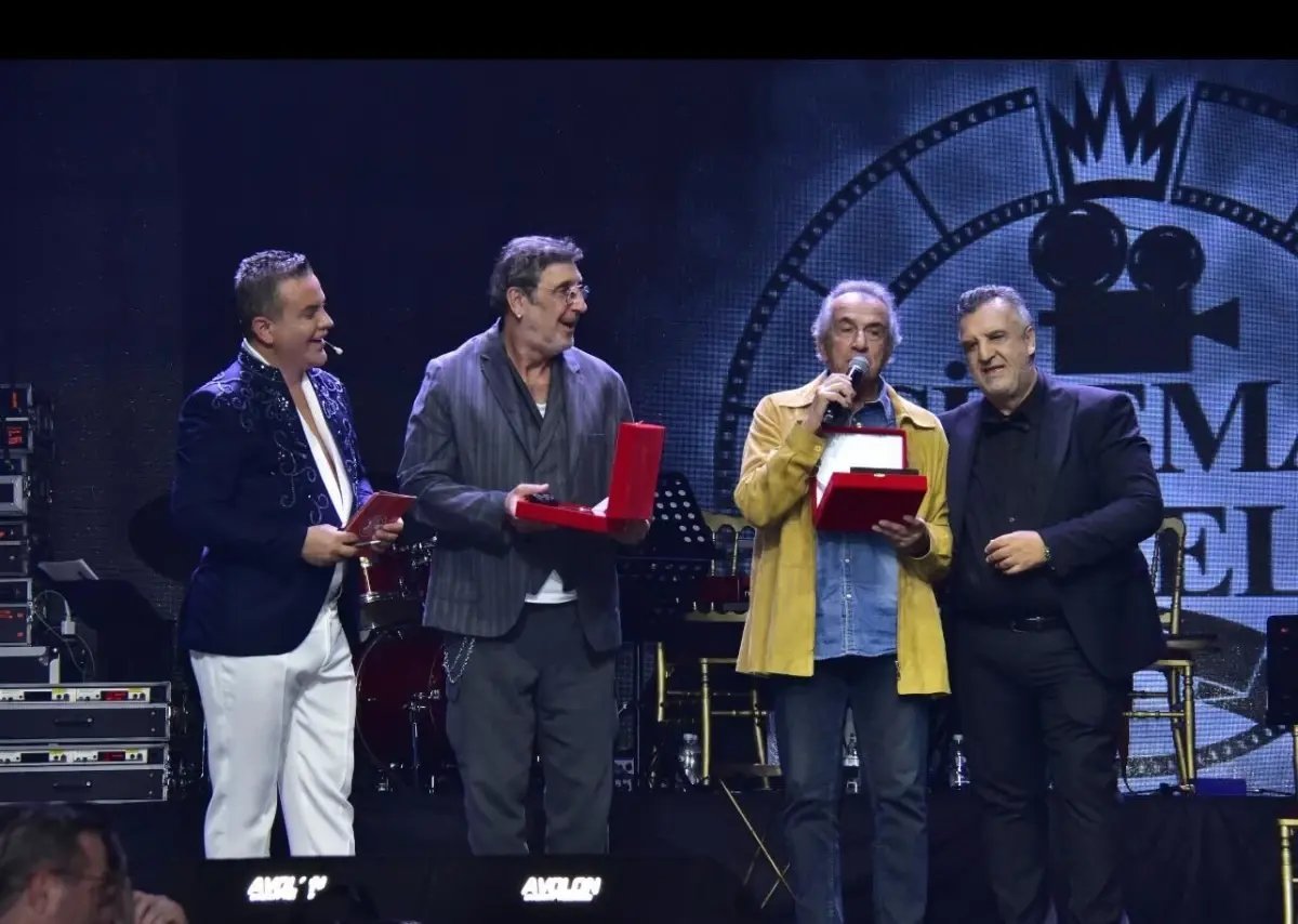 Sinema Güzeli 2025 Cahide Palazzo'da sanat ve ışıltıyla unutulmaz bir gece yaşattı