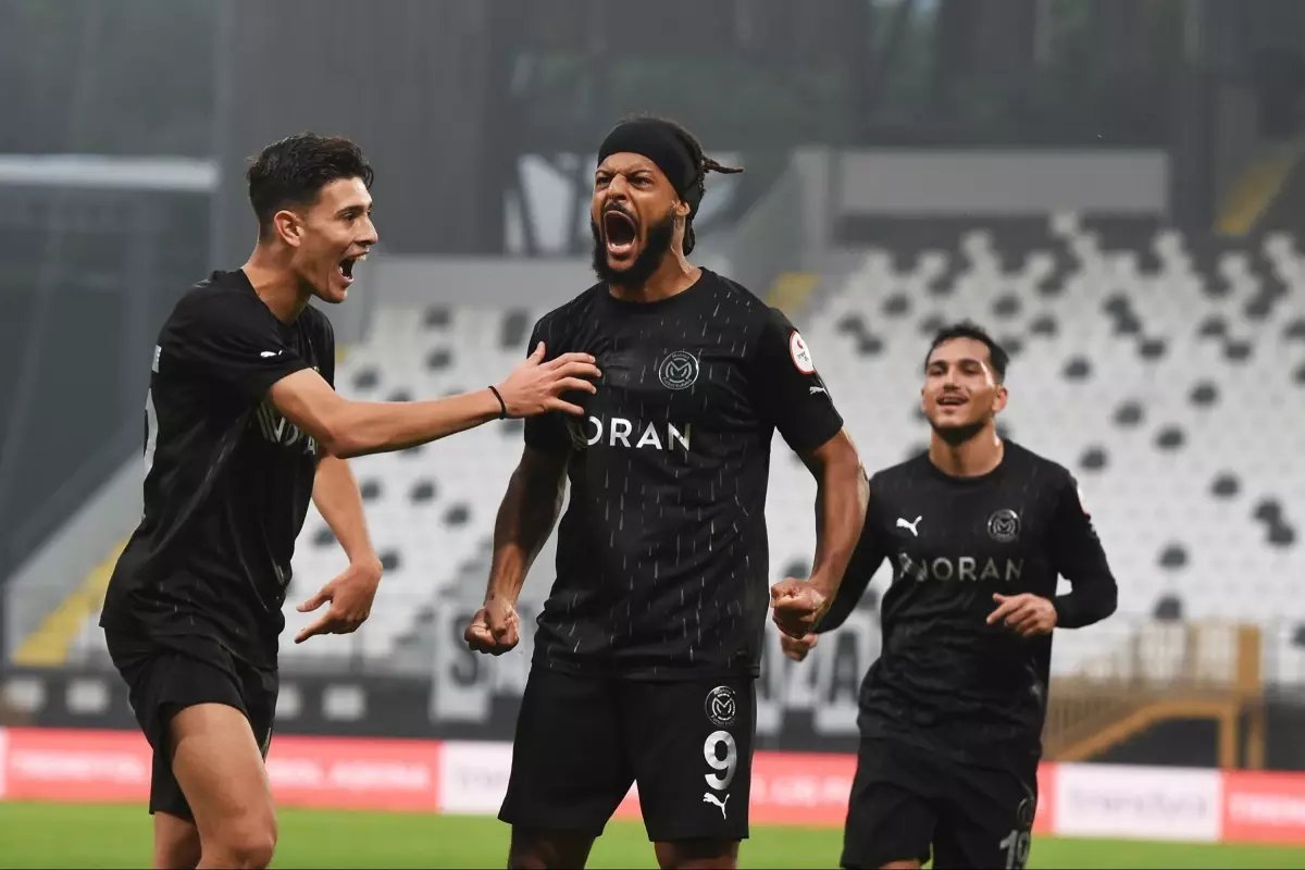 Manisa FK, Sakaryaspor deplasmanında kümede kalmak için mücadele edecek