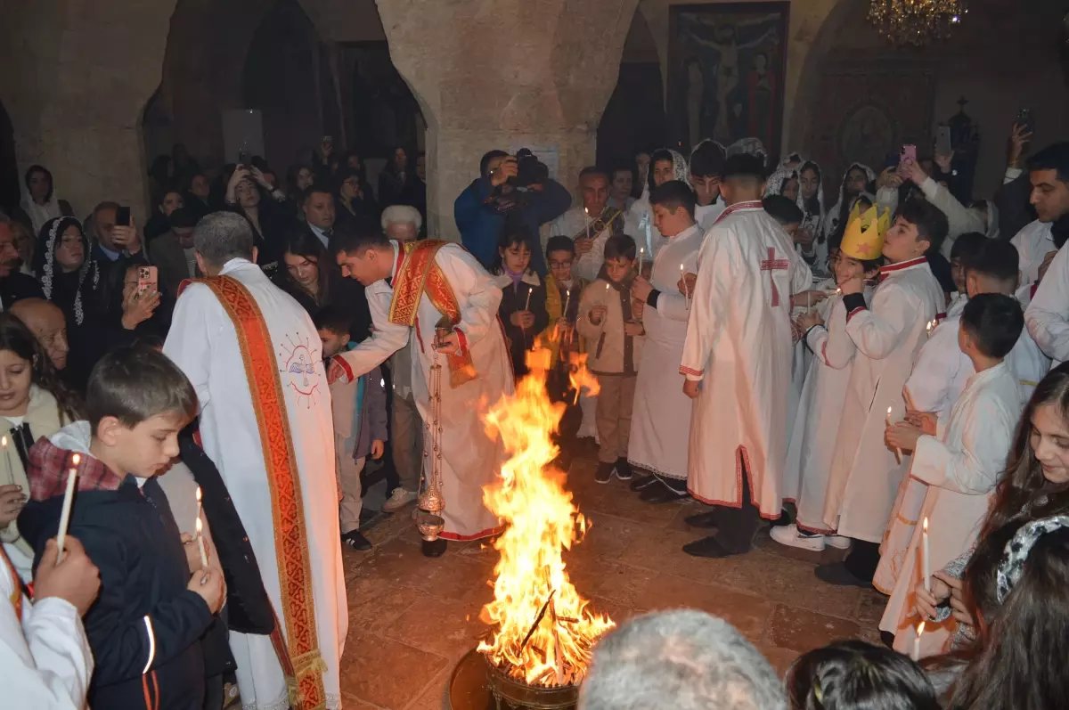 Mardin'de Süryaniler 'Doğuş Bayramı'nı Kırklar Kilisesi'nde kutladı