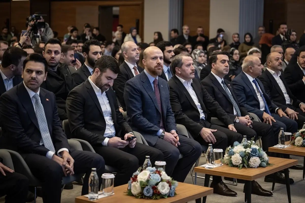 Bilal Erdoğan, Genç Memur-Sen'in "Türk Dünyası Akademisi Ödül Töreni"nde konuştu Açıklaması