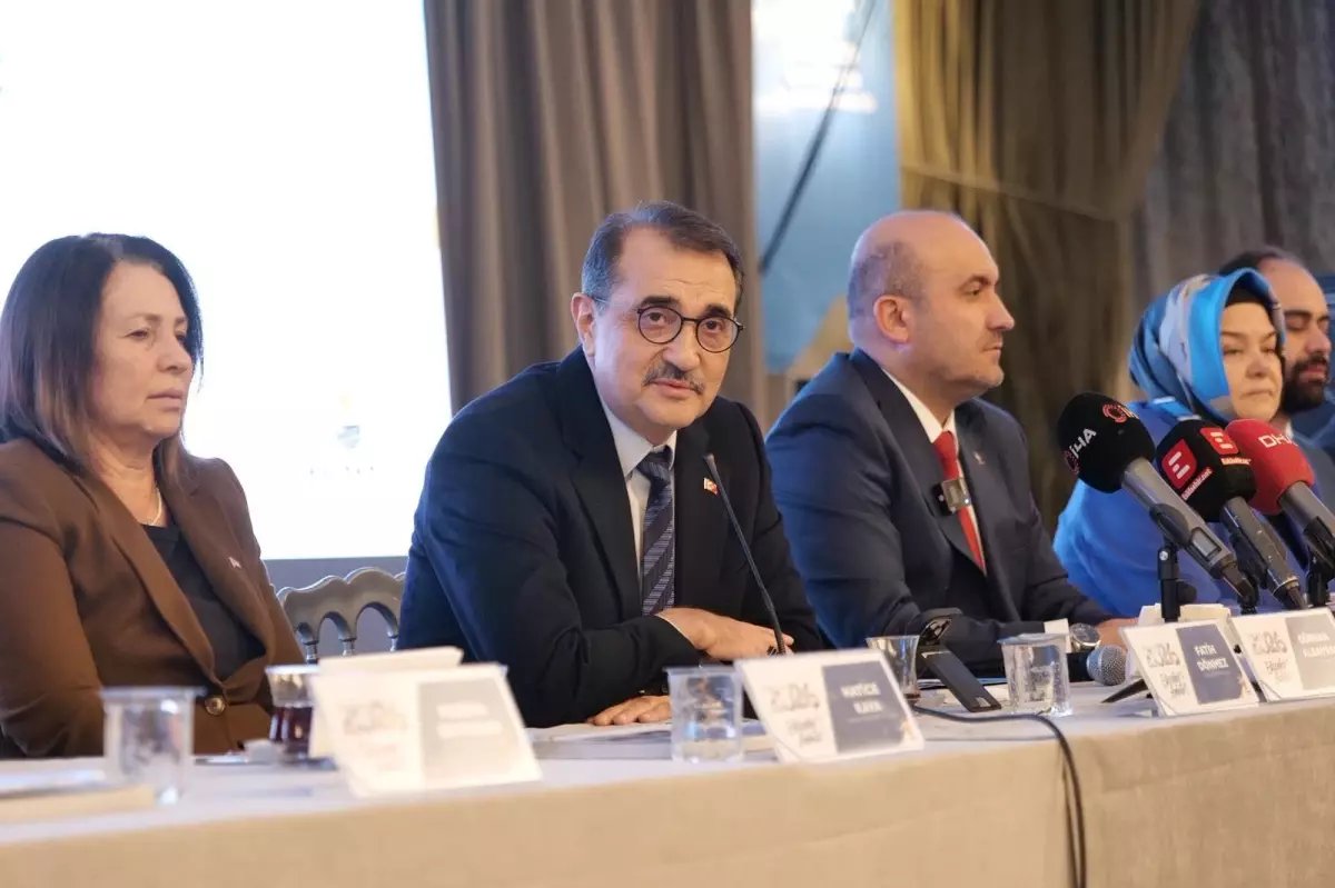 Ak Parti'li Dönmez: Beylikova'da her türlü tasarruf hakkı ülkemize ait olacak