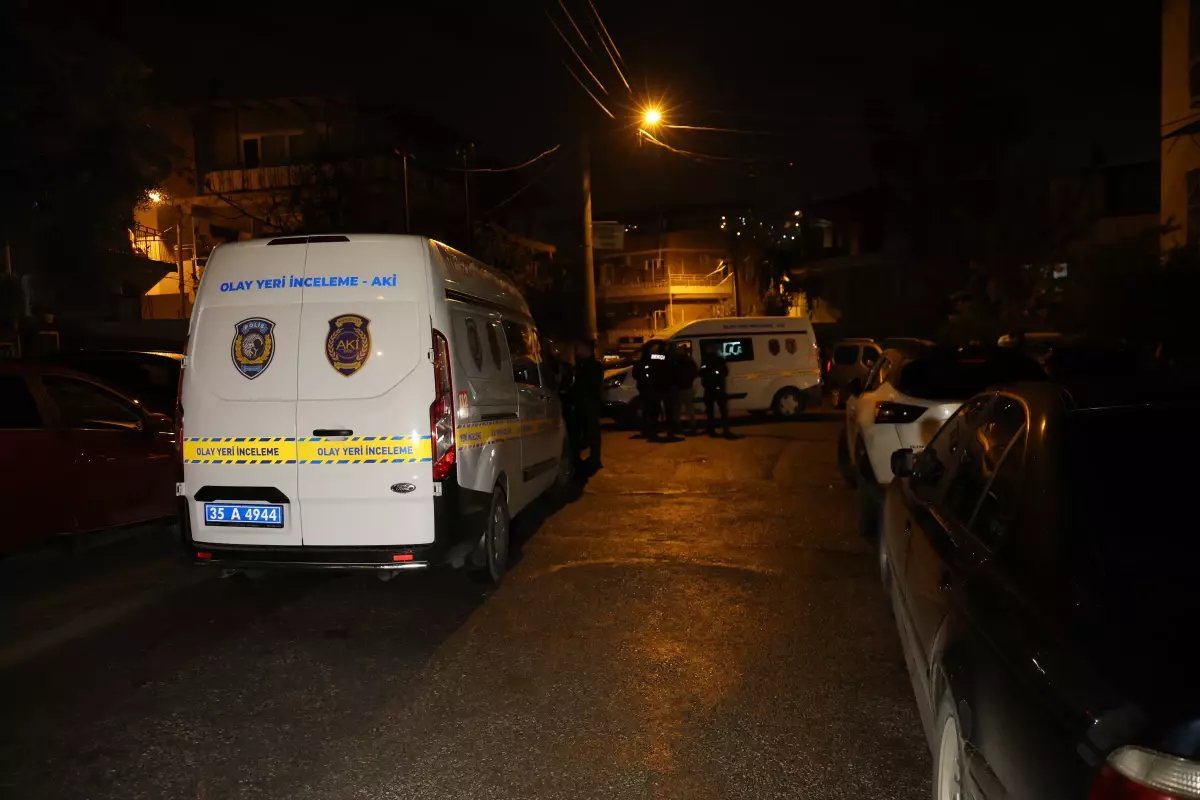 Hırsızlık için girdikleri evin sahibini öldürüp, kaçtılar