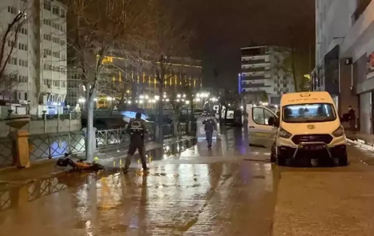 Eskişehir'de sokak ortasında adam öldürüp, birini yaralayan kardeşlere ağır ceza