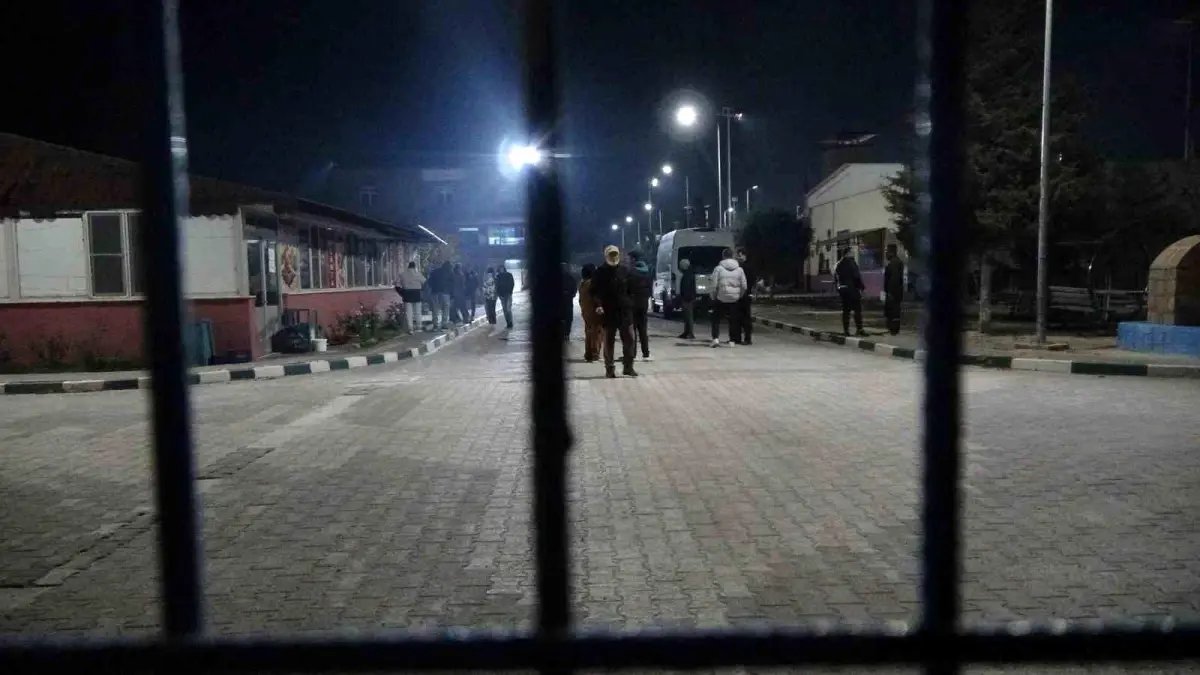 11.Yargı Paketi'nin Resmi Gazete'de yayımlanmasının ardından Kilis'te tahliyeler başladı