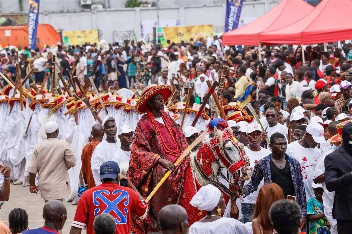 Nijerya'da geleneksel "Eyo Festivali" düzenlendi