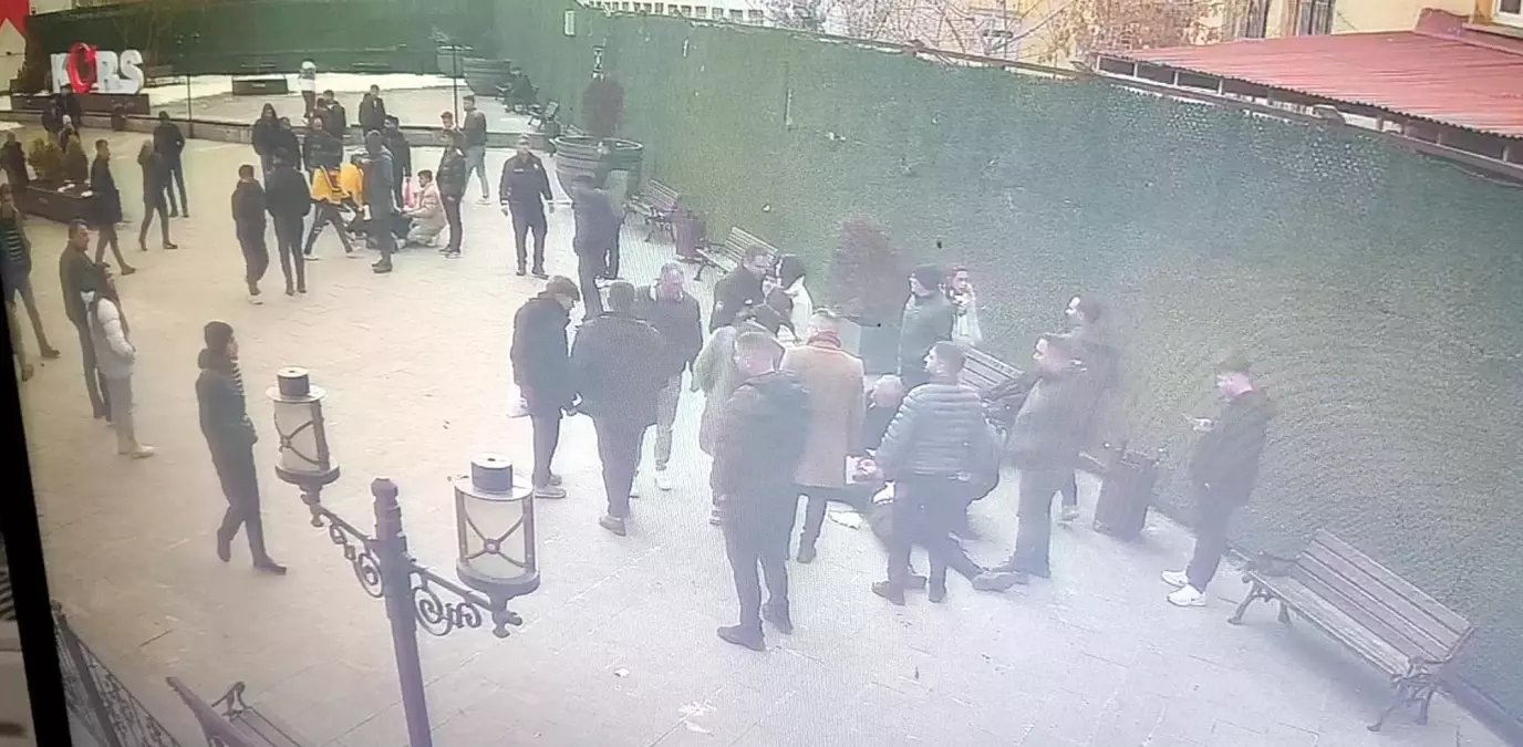 Kars'ta 7 kişinin yaralandığı bıçaklı kavgaya ilişkin 14 gözaltı