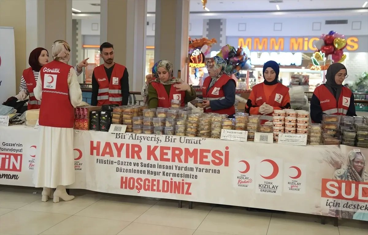 Erzurum'da "Filistin ve Sudan" için yardım kermesi düzenlendi
