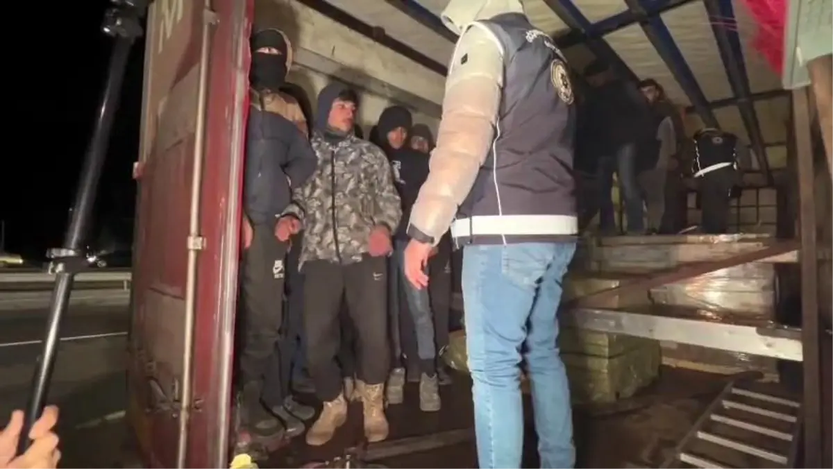 Kaçak göçmenlerin umuda yolculuğu Erzurum'da bitti