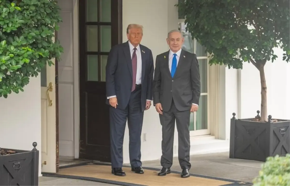 Trump ve Netanyahu Florida'da bir araya geldi