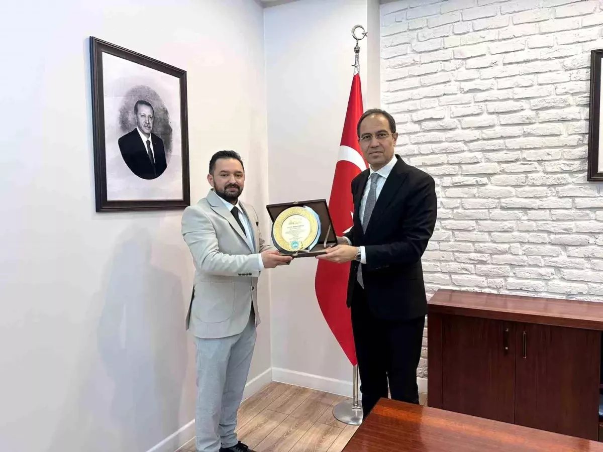 AKİB'ten İl Sağlık Müdürü Dr. Mehmet Erşan'a teşekkür ziyareti