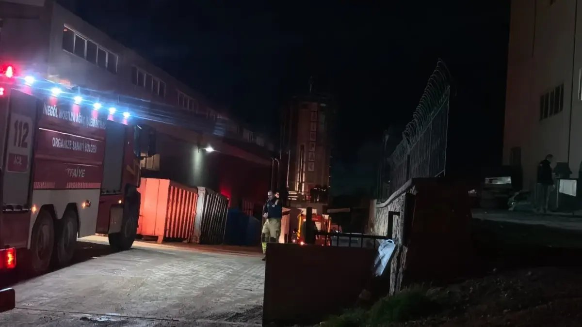 İnegöl'de Mobilya Fabrikasında İşçi Hayatını Kaybetti