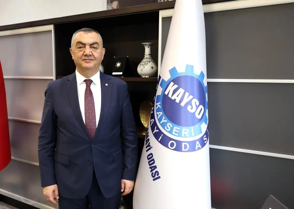Başkan Büyüksimitci: "2026 yılına girerken en büyük beklentimiz enflasyonun kalıcı şekilde kontrol altına alınması ve ekonomik istikrarın güçlenmesidir"