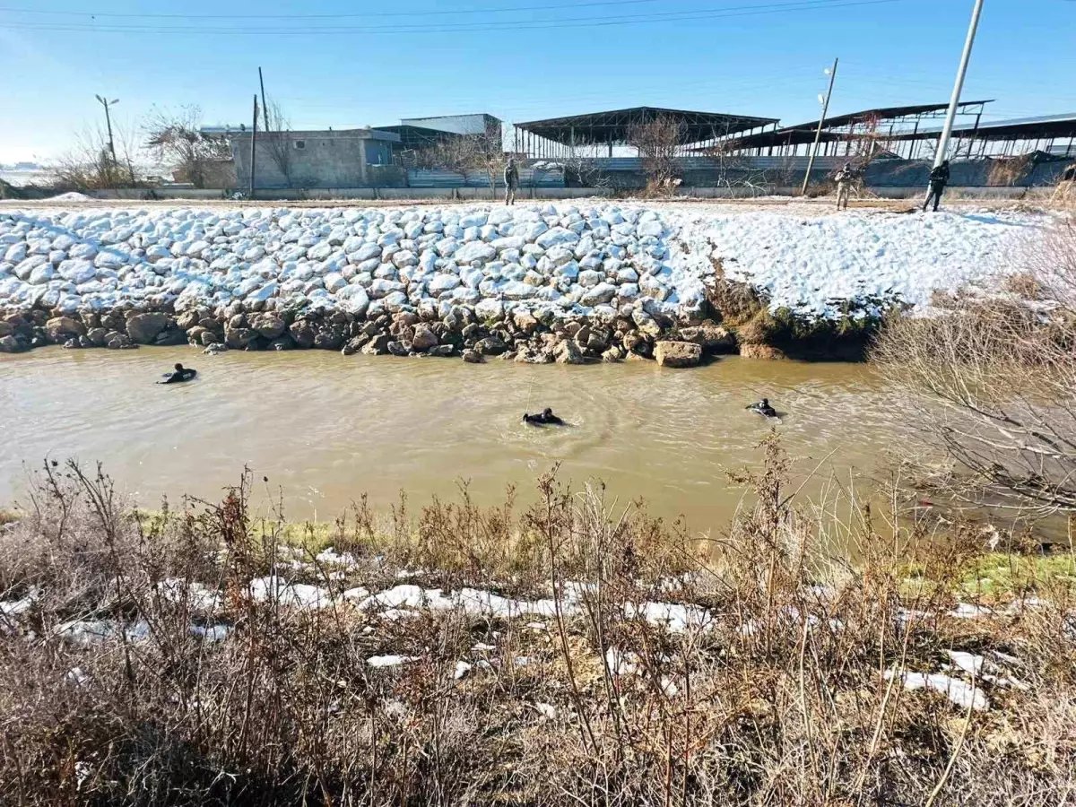 Kayıp sürücüyü arama çalışması devam ediyor