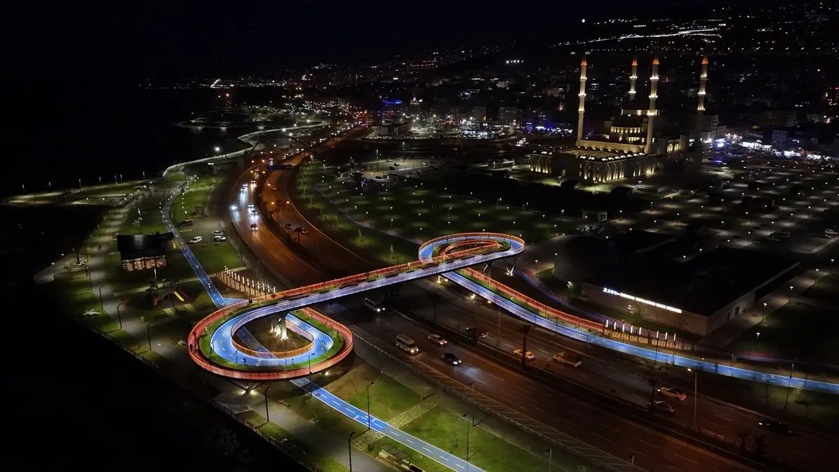 Türkiye'nin "yeni ekolojik köprüsü" Trabzon'da inşa edildi