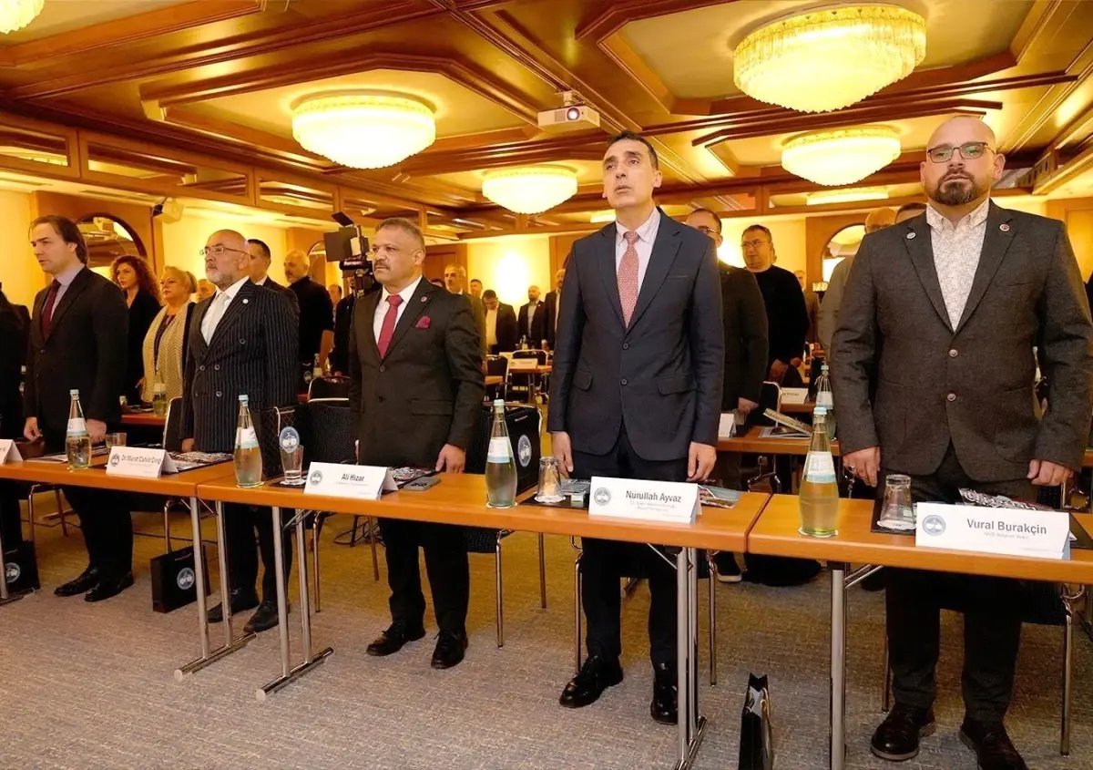 Hızar'dan stratejik çağrı: "Avrupalı Türkler ve Göçmenler Bakanlığı kurulmalı"