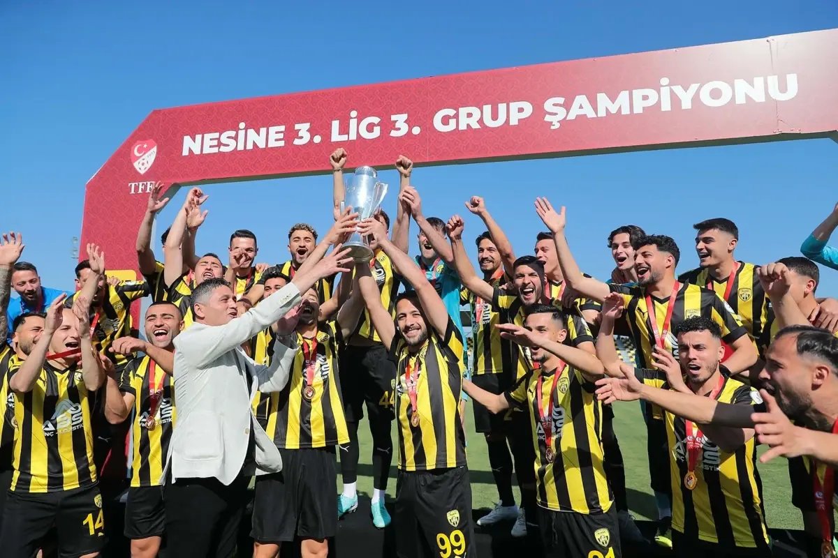 Ege'de 2025 Yılında Takım Sporlarında Şampiyonluklar ve Küme Düşmeleri