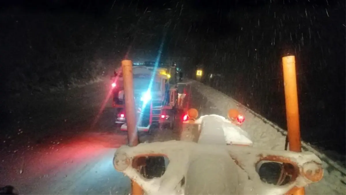 Antalya-Konya karayolunda kar yağışı başladı