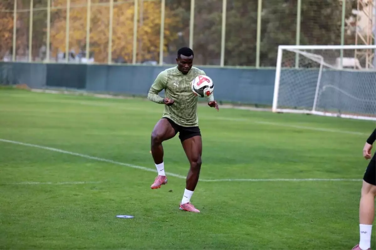 Alanyaspor, Fenerbahçe maçı hazırlıklarını tamamladı