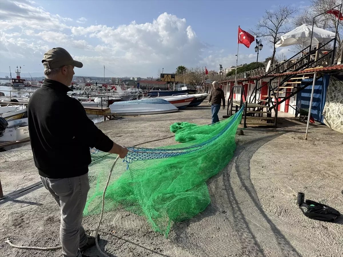 Tekirdağlı balıkçılar lodosun ardından denize açıldı