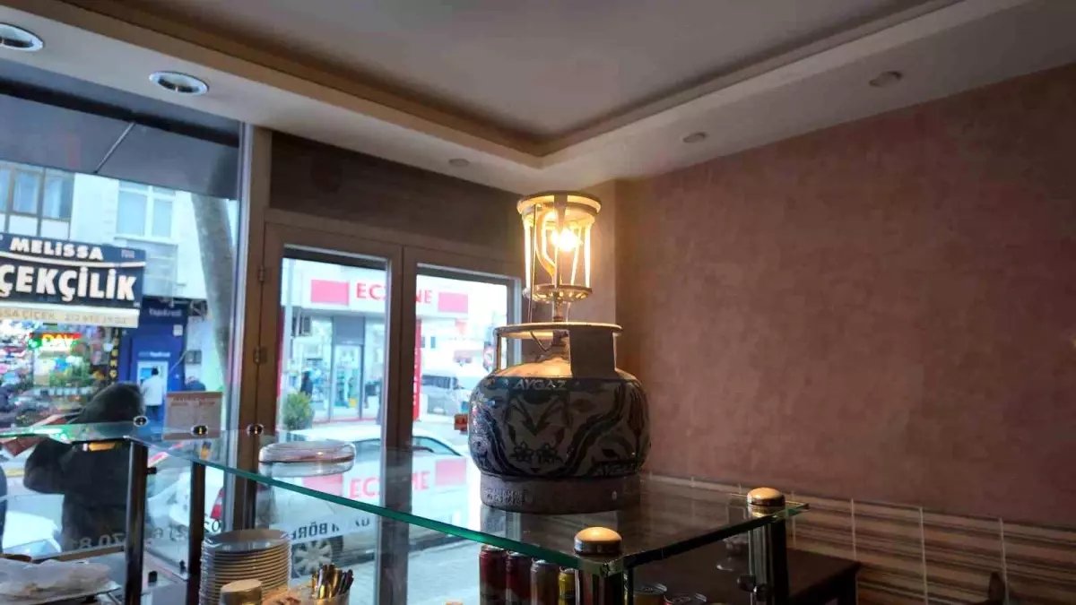 Avcılar'da saatler süren elektrik kesintileri vatandaşları mağdur etti