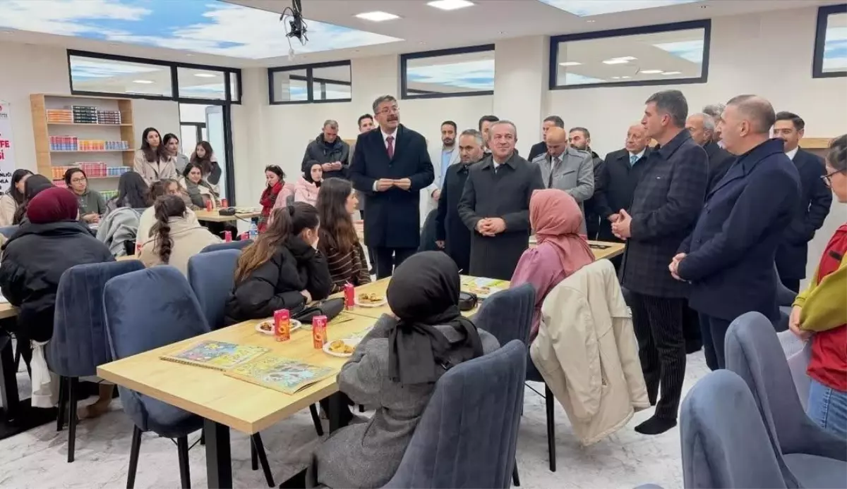 H. Sait Camii Gençlik Merkezi Etüt Salonu hizmete açıldı