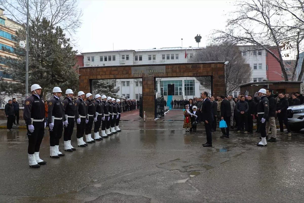 Çankırı'dan Iğdır'a atanan Vali Taşolar, görevine başladı