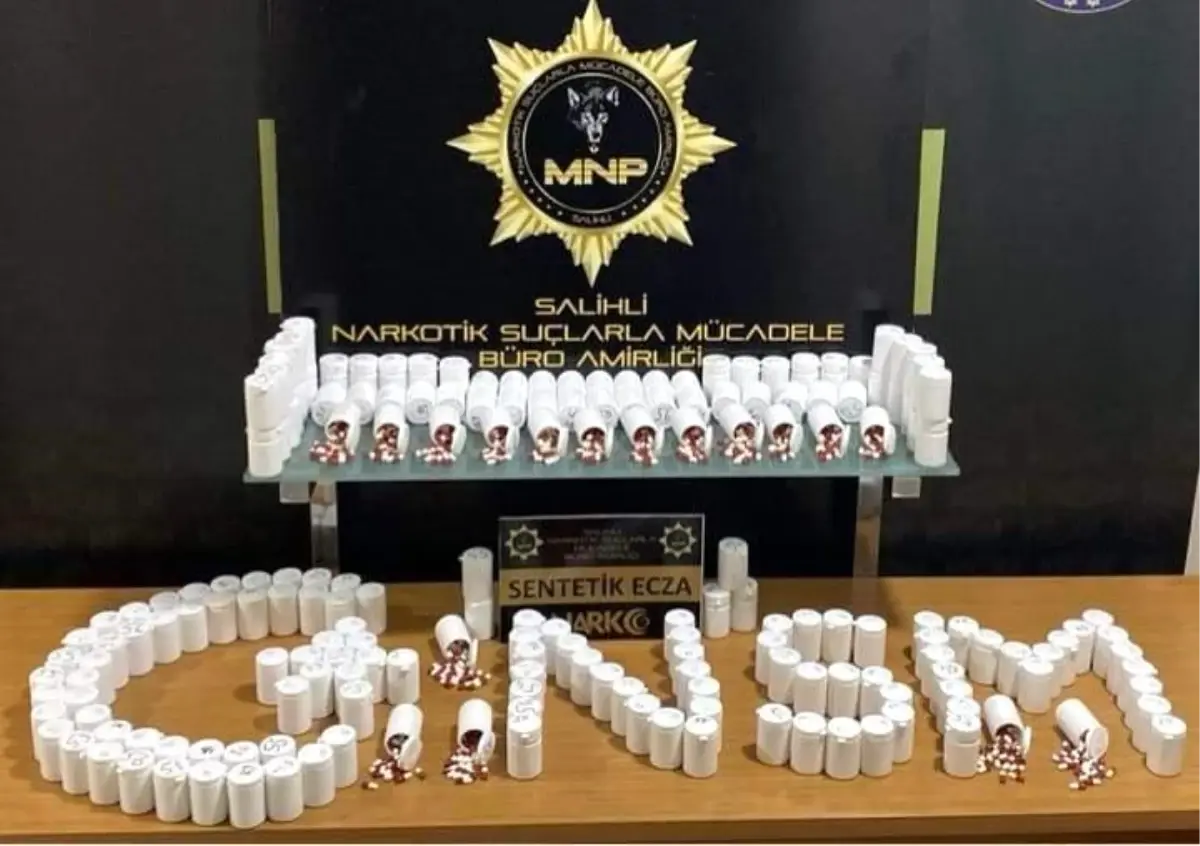 Manisa'da zehir tacirlerine geçit yok: 11 bin uyuşturucu hap ele geçirildi