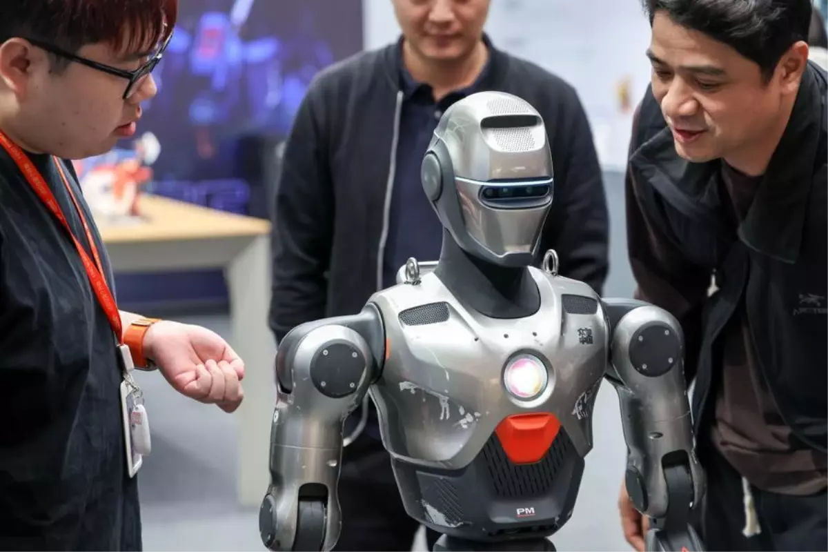 Albüm: Çin'in Teknoloji Üssü Shenzhen'de Son Teknoloji Ürünler Yoğun İlgi Görüyor