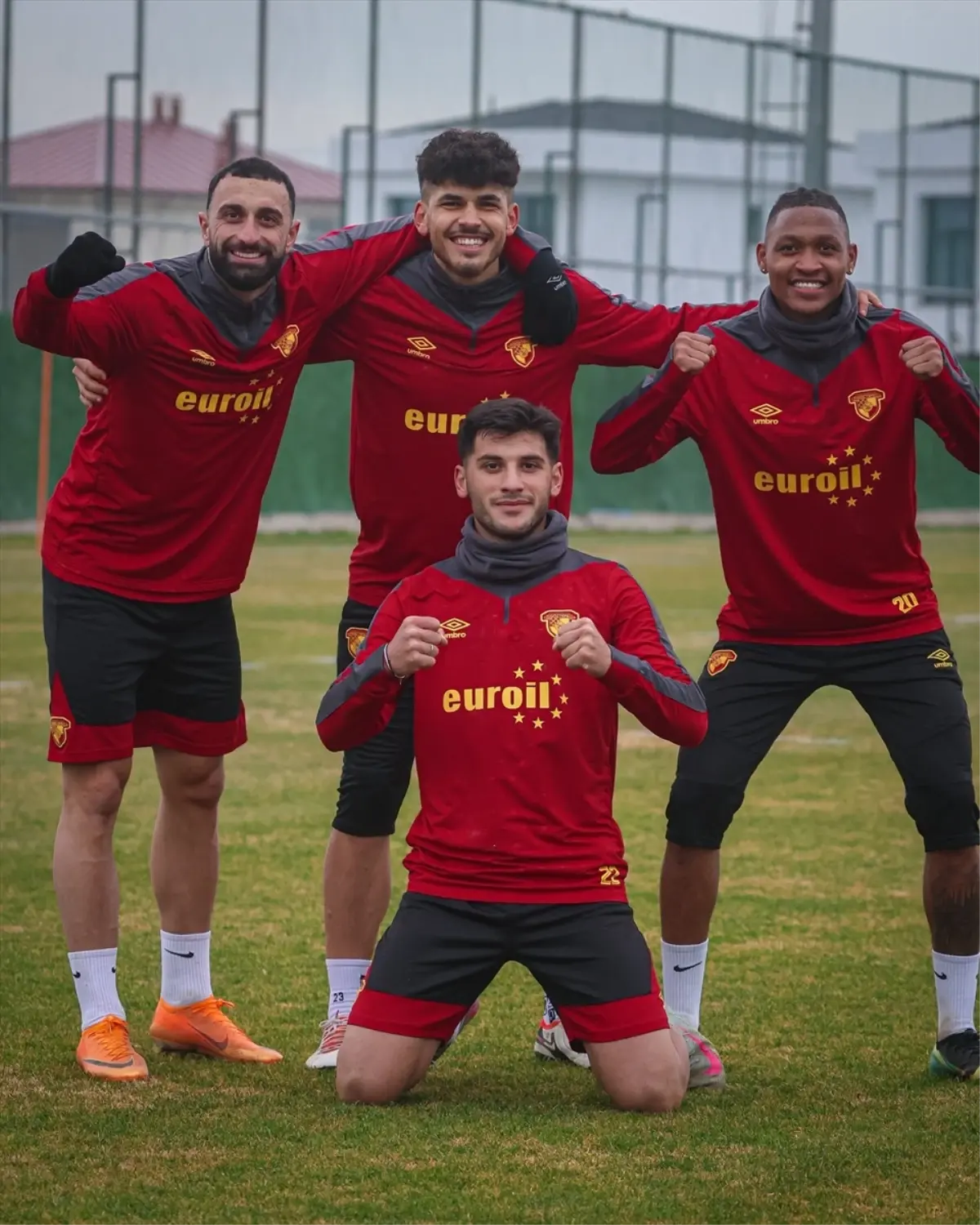 Göztepe, Fenerbahçe maçının hazırlıklarına devam etti