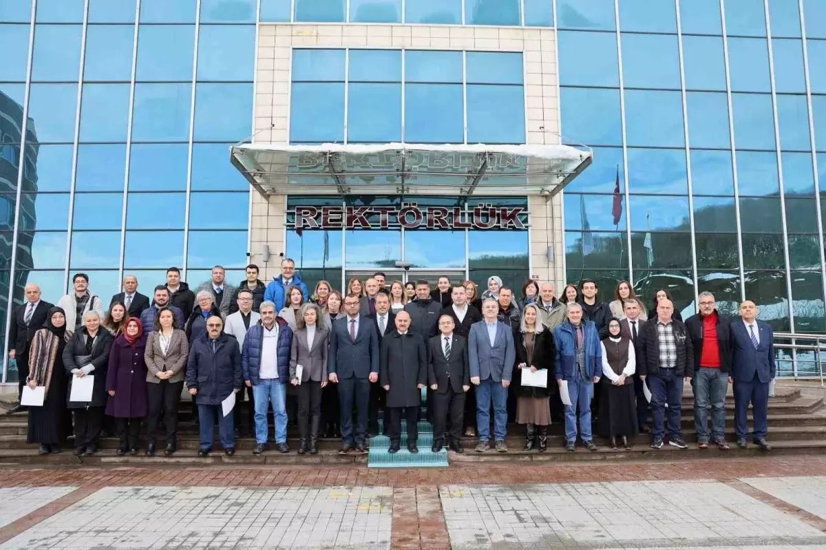 Rektör Sözbir'den teşekkür belgesi