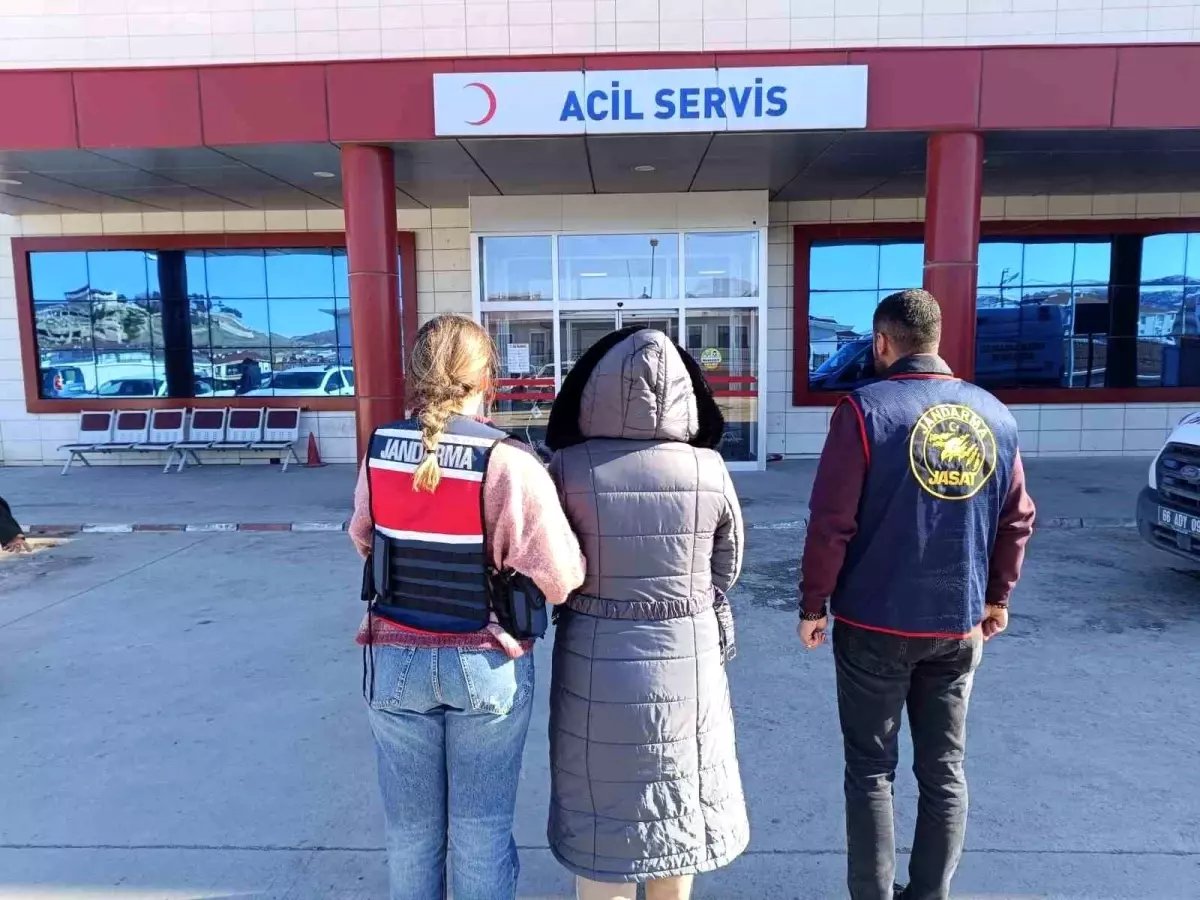 Ölen kardeşinin kimliğiyle 21 yıl devletin imkanlarından istifade etti