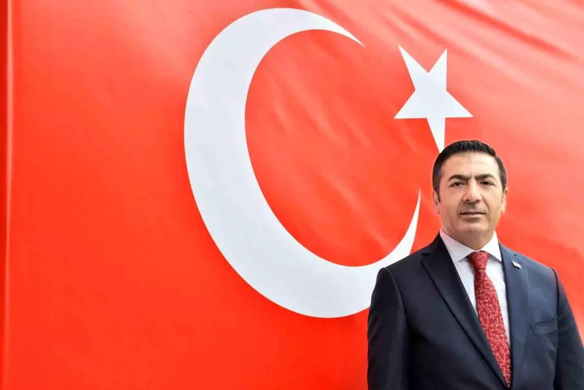 Başkan Erdoğan'dan bayrağa yönelik saldırılara sert tepki