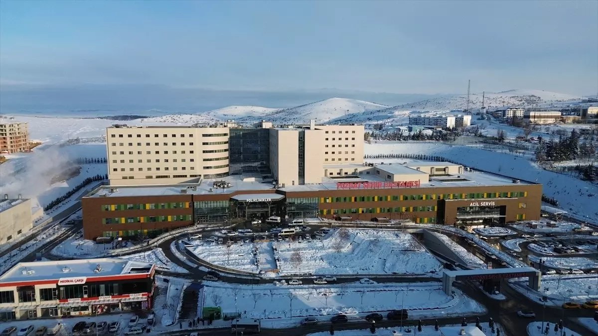 Yozgat'ta MHRS uygulaması ve hastaneler arası işbirliğiyle bekleyen hasta sayısı azaldı