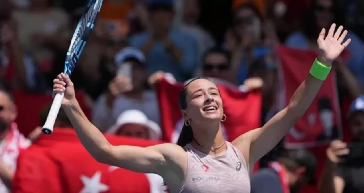 Zeynep Sönmez maçı ne oldu, üçüncü tura yükseldi mi? Avustralya Açık'ta Zeynep Sönmez, Anna Bondar tenis maçı kaç kaç bitti?