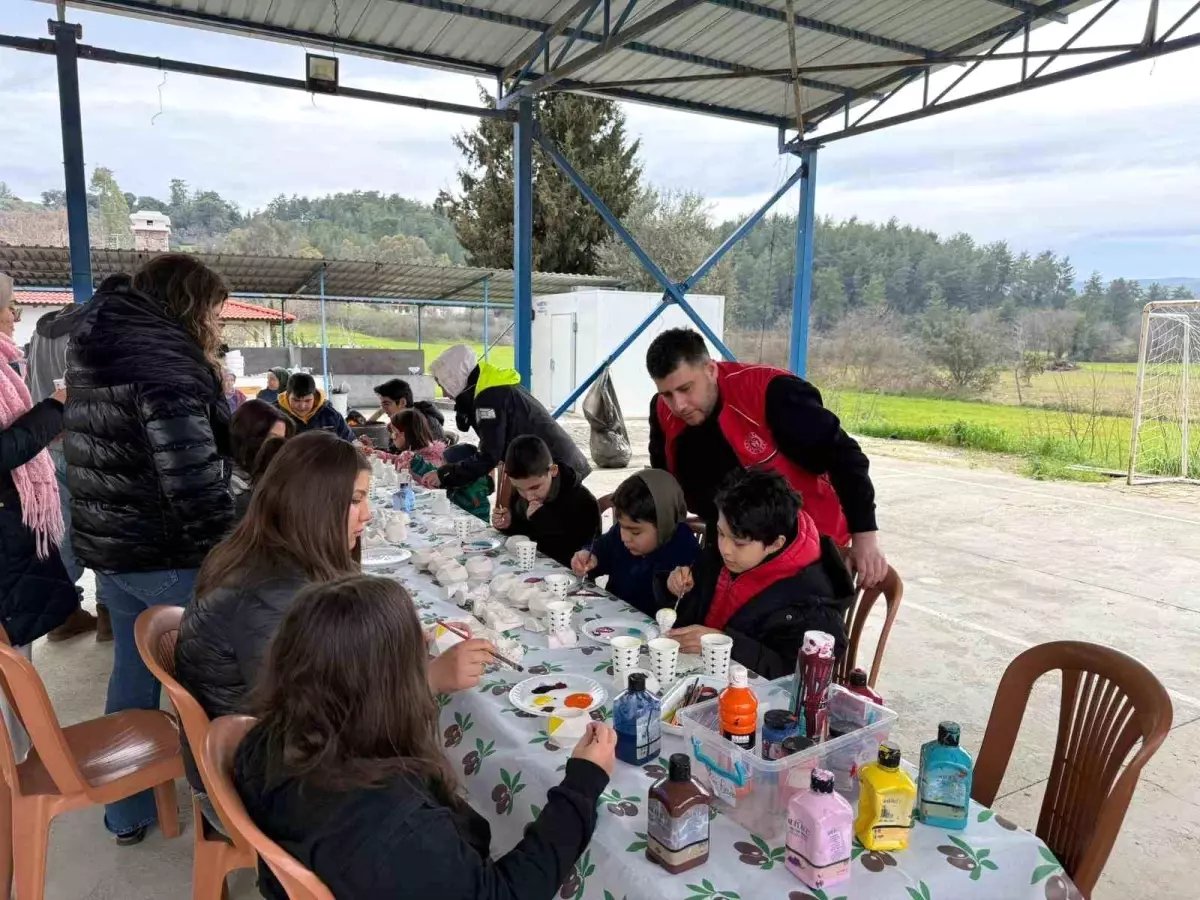 GSB Gençlik Kış Kulübü Esentepe'de çocuklarla buluştu