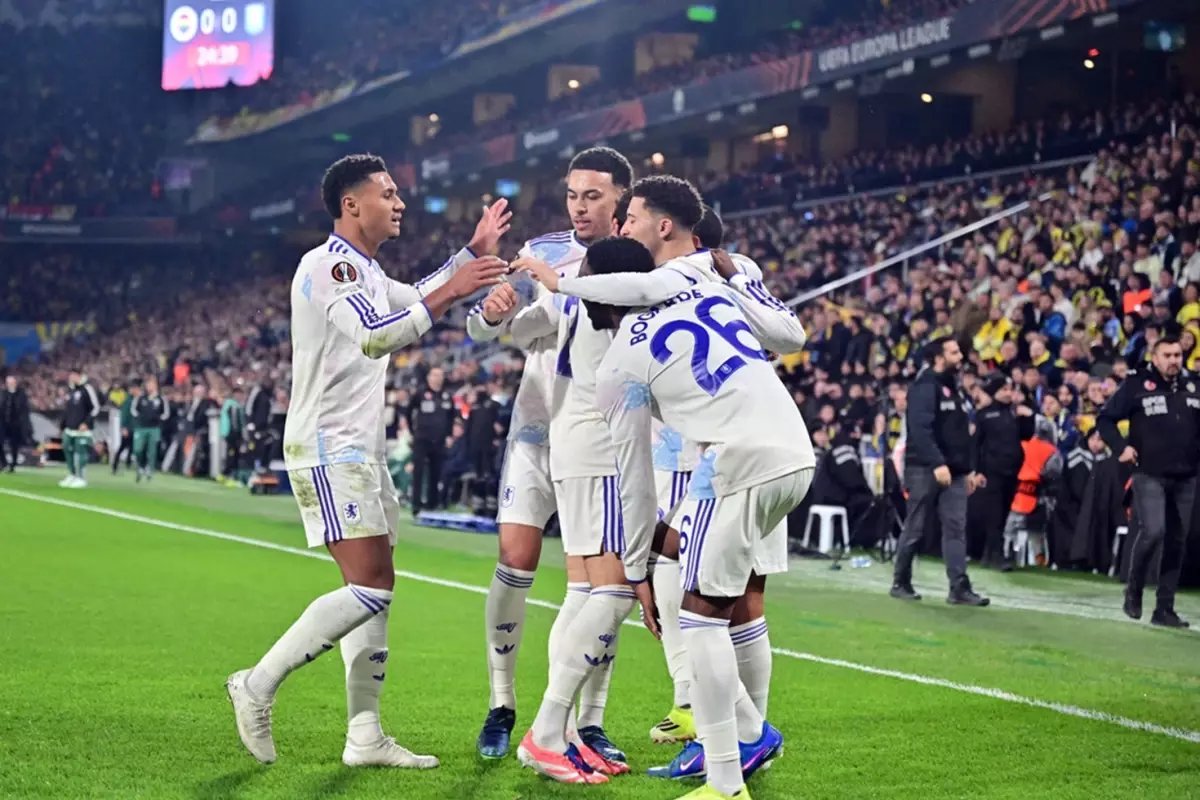 Fener'i deviren takım Beşiktaş'a çuvalla para verip o ismi aldı