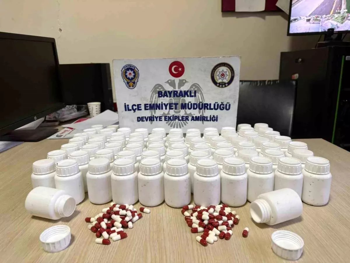 İzmir'de mezarlıkta poşet içerisinden binlerce uyuşturucu hap çıktı