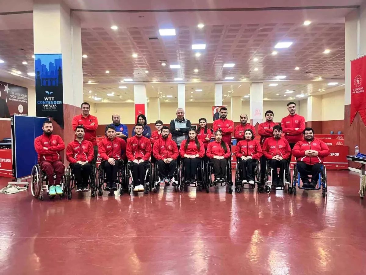 Paralimpik Masa Tenisi Milli Takımı Antalya'da kampa girdi
